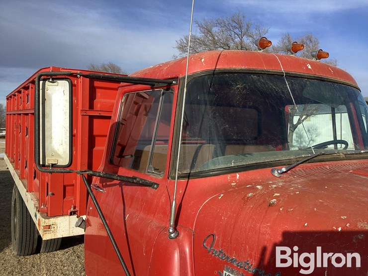 1967-international-loadstar-image-12