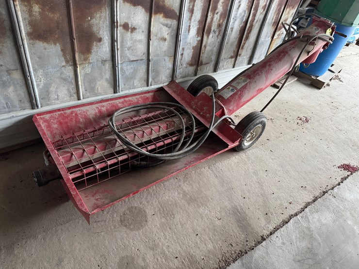 #1024-•-10in-hyd-hopper-image-1