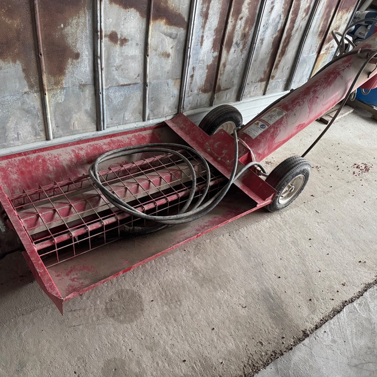 #1024 • 10in Hyd Hopper