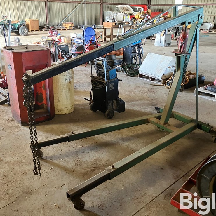 Portable Engine Hoist