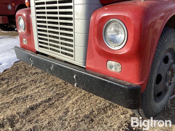 1967-international-loadstar-image-16
