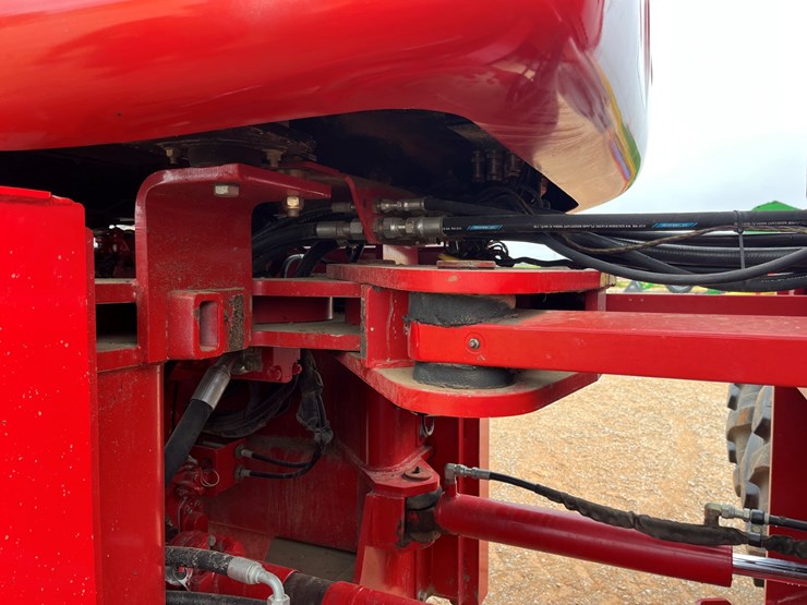 2008-versatile-535-image-20