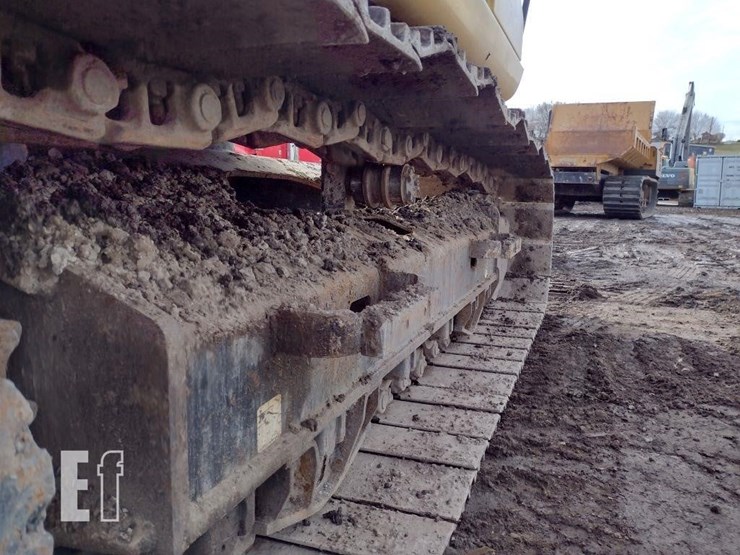 2010-caterpillar-312d-image-26