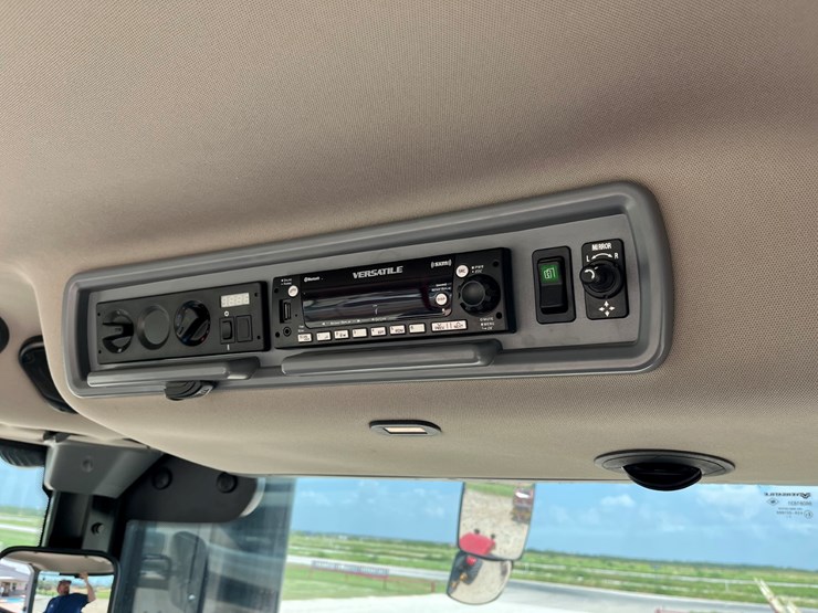 2023-versatile-430-image-24