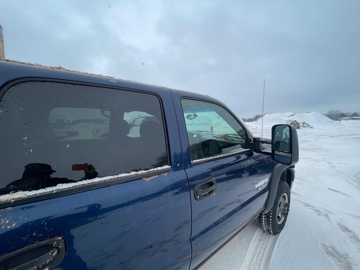 2002-chevrolet-2500-image-39