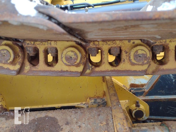 2022-deere-650k-lgp-image-38