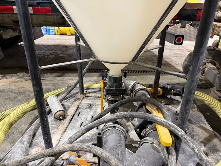 #1052-•-mixing-cone-image-2