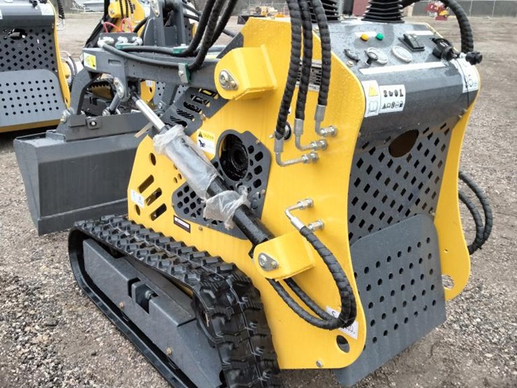 #49-•-mini-skid-loader---gas-(sdll60)-image-4