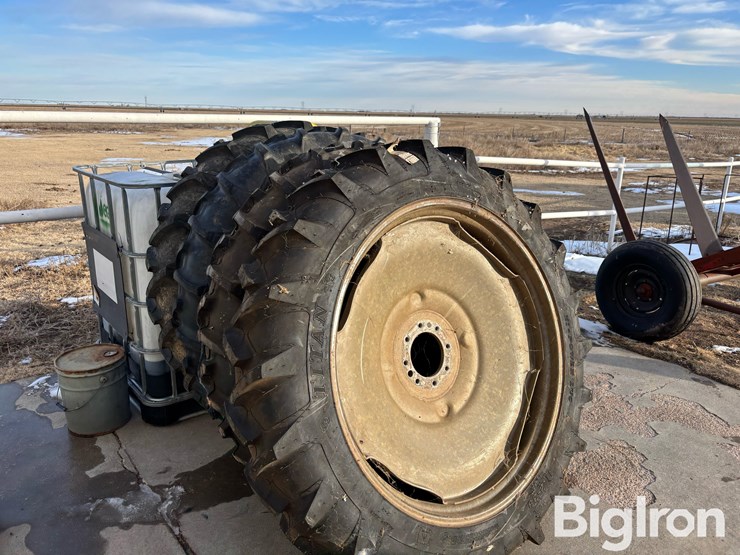 38"-sprinkler-tires-&-rims-image-3