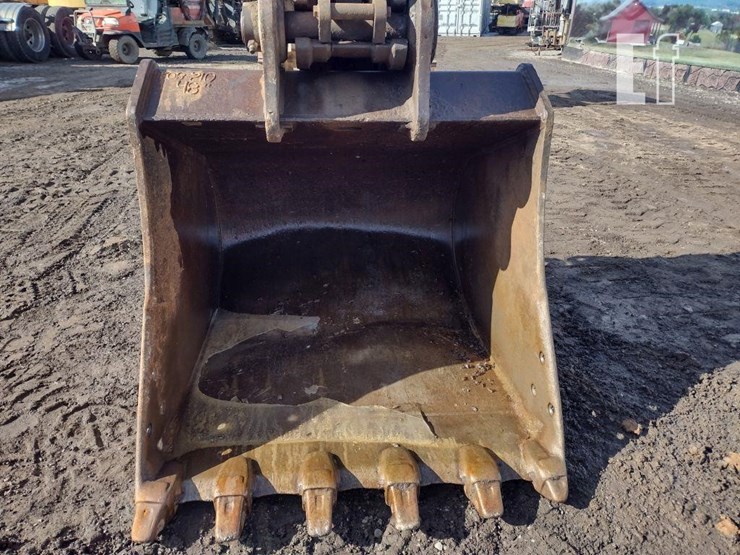 kobelco-sk230sr-lc-5-image-15