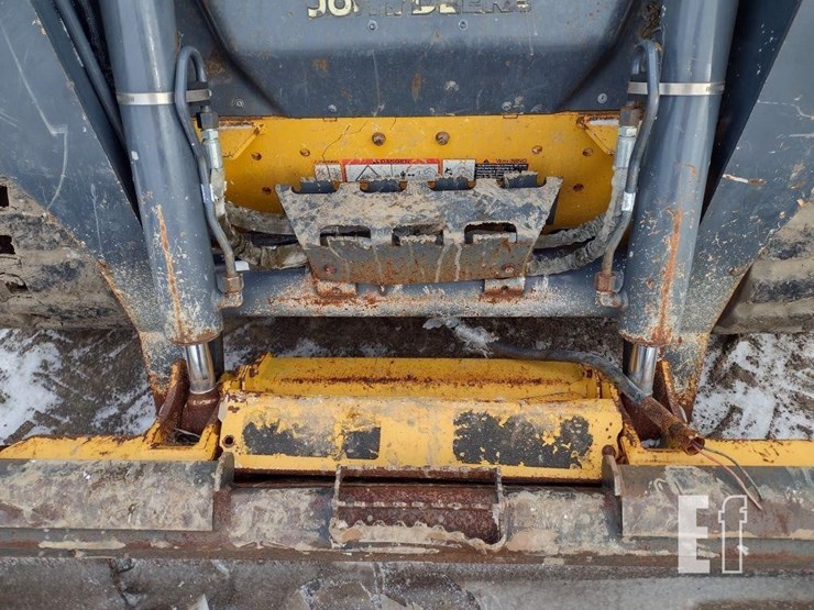 2021-deere-325g-image-15