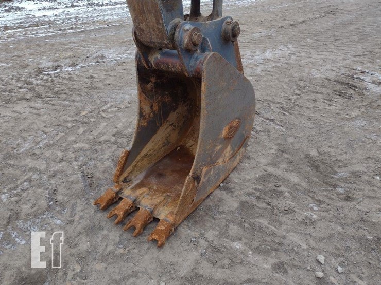 2021-deere-85g-image-18