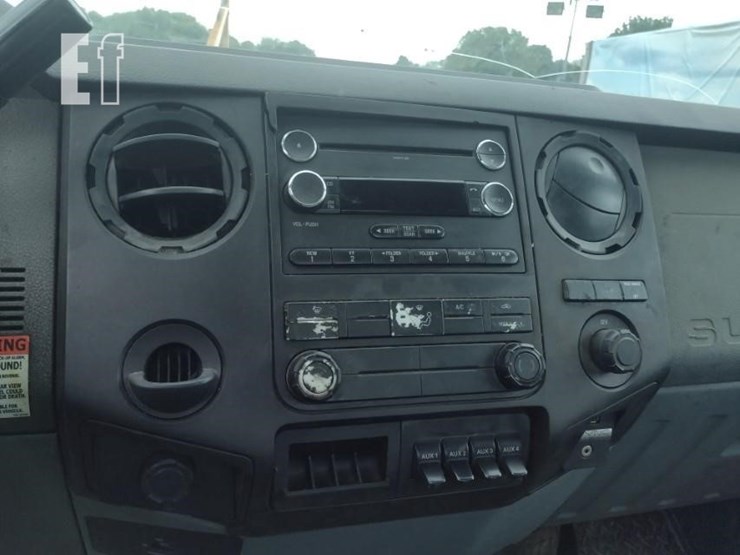 2012-ford-f550-image-10