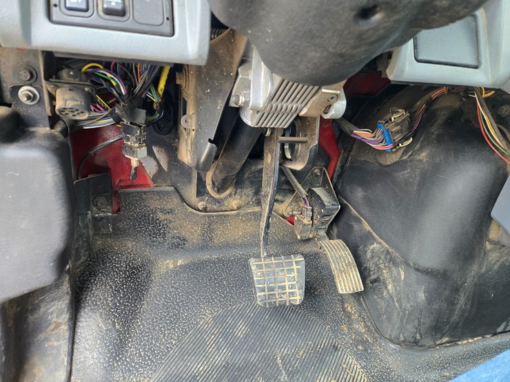 2007-international-durastar-4300-image-61