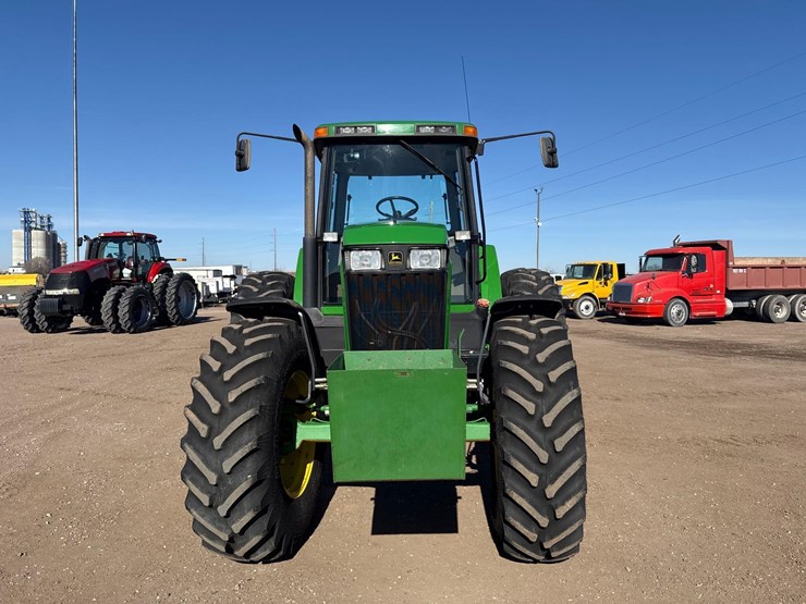 john-deere-7810-image-12