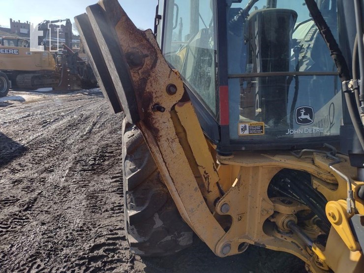 2018-deere-410l-image-29