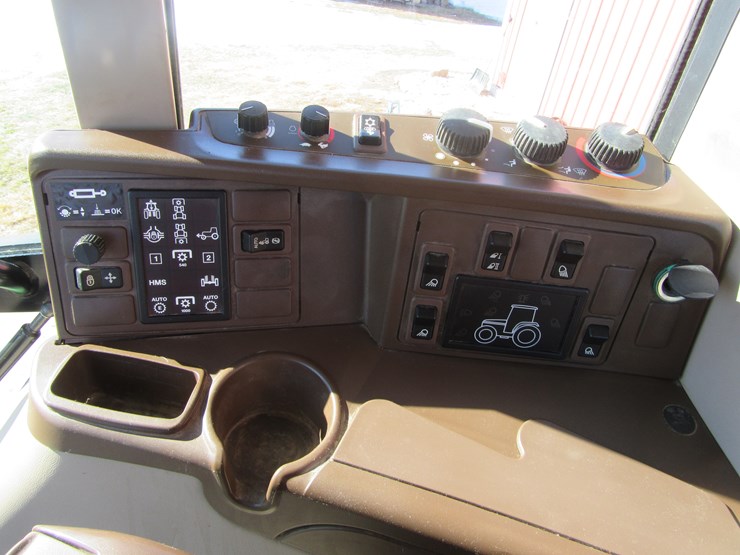 john-deere-7520-image-42