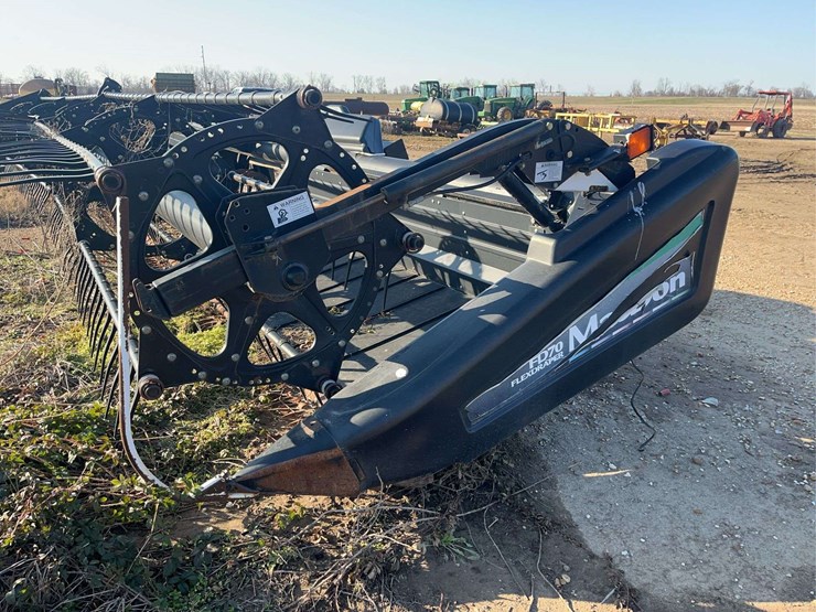 2010-mac-don-fd70-image-3