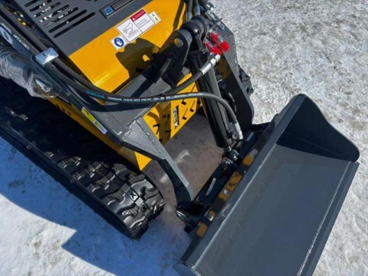 unused-2025-sdlanch-sdll60-skid-steer-image-13