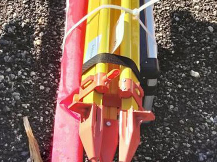 #251-•-self-leveling-rotary-laser-level-image-2