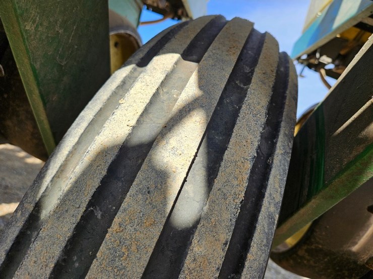 john-deere-7000-image-43