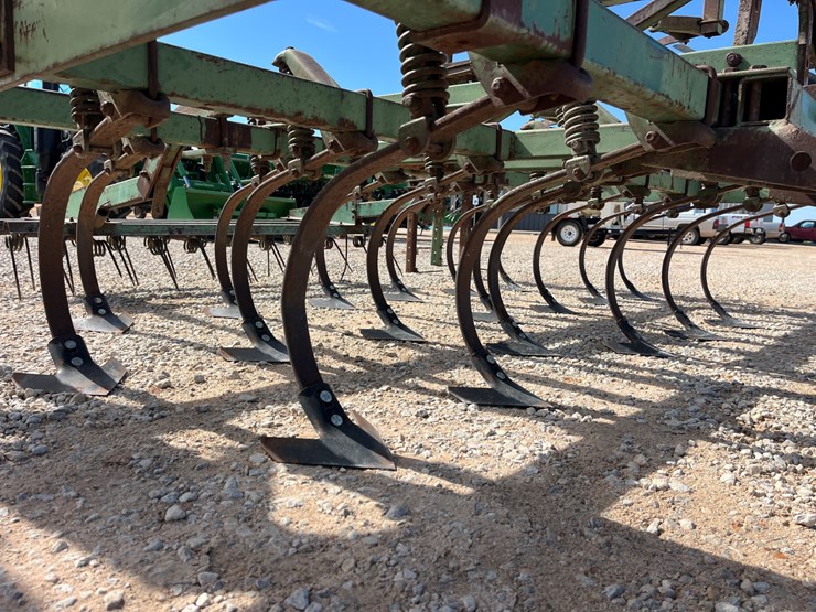 john-deere-1100-image-7