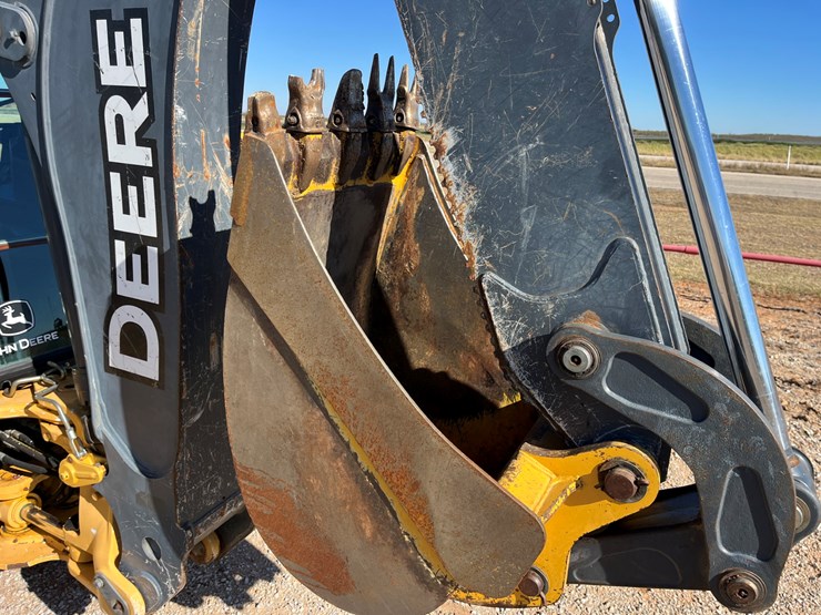 2012-deere-310s-image-20