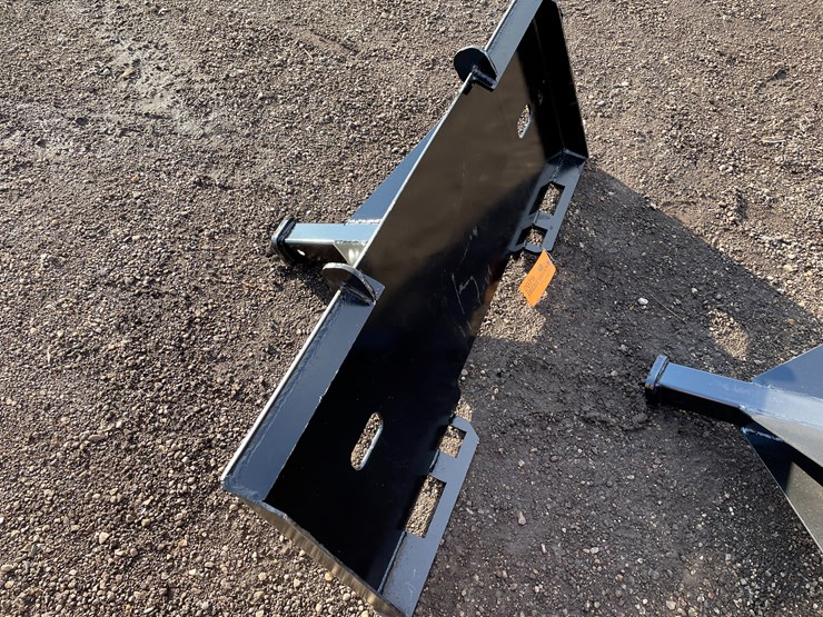 #2079-•-skid-steer-hitch-receiver-image-2