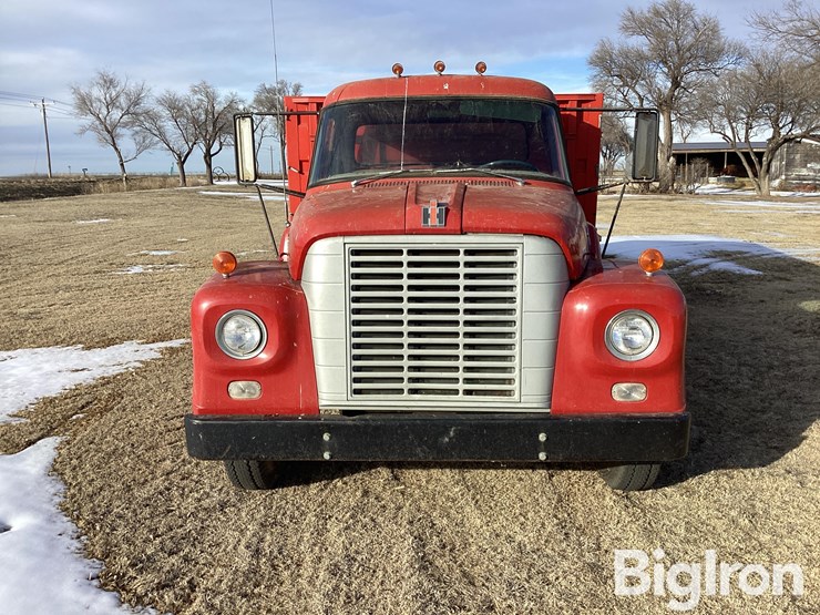 1967-international-loadstar-image-2