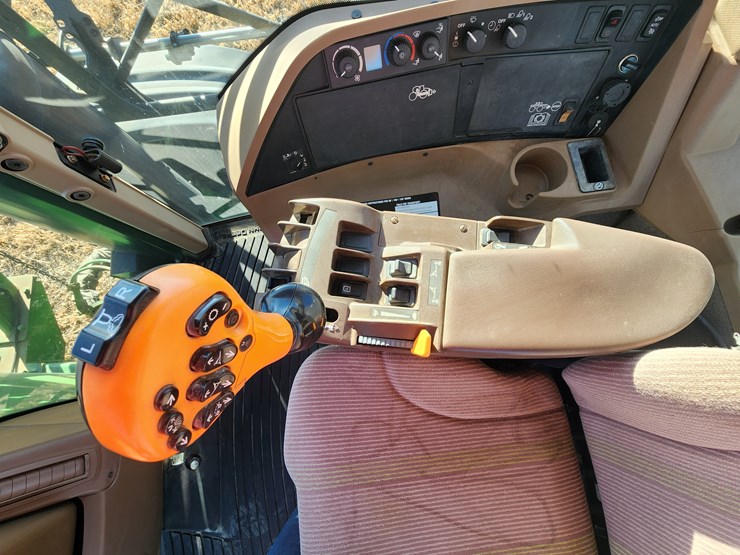 2014-john-deere-4940-image-27