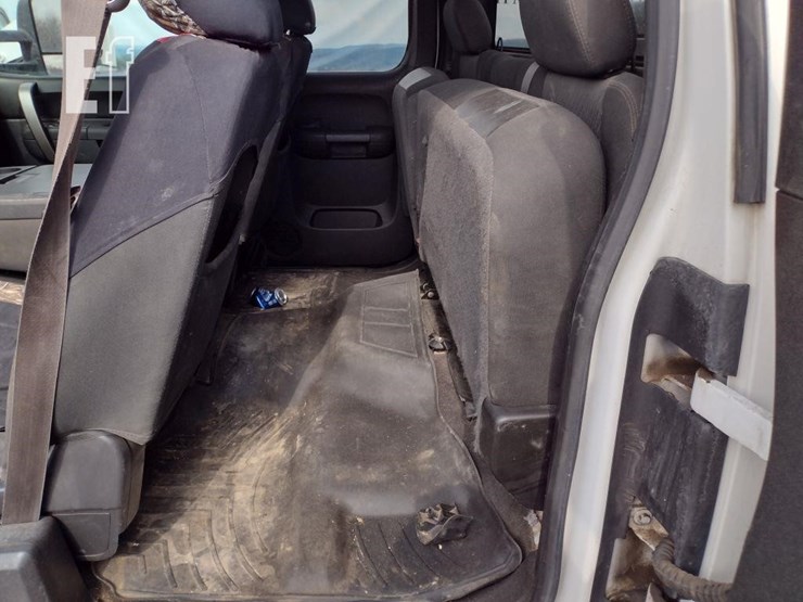 13-gmc-truck^title^-image-13