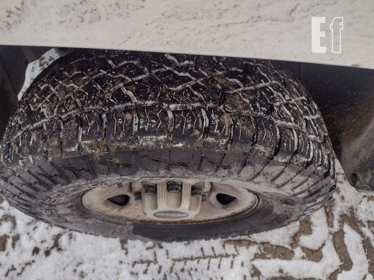 2008-gmc-3500-image-19