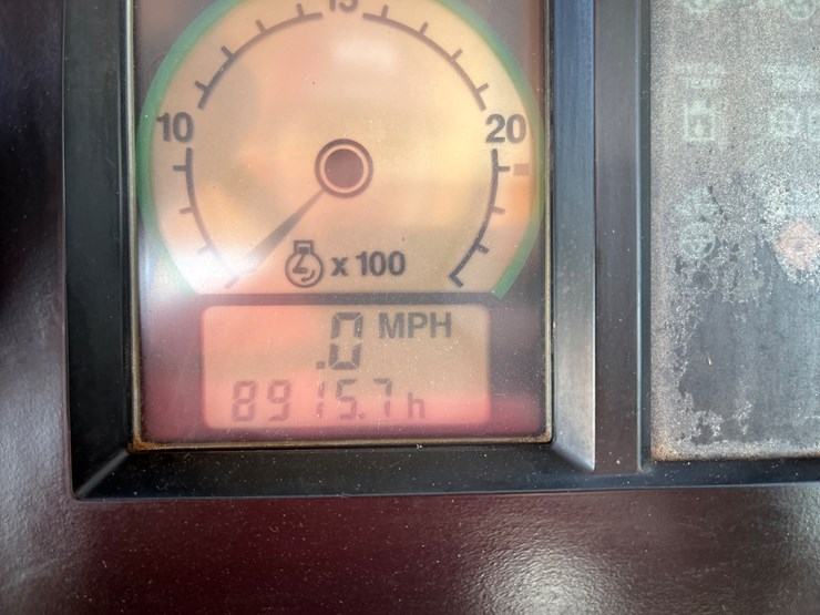 1991-john-deere-8760-image-28