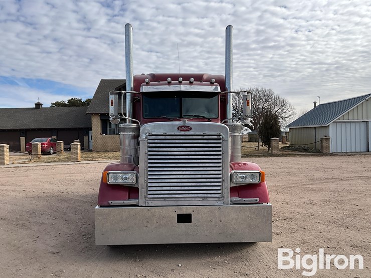 2006-peterbilt-379-image-2