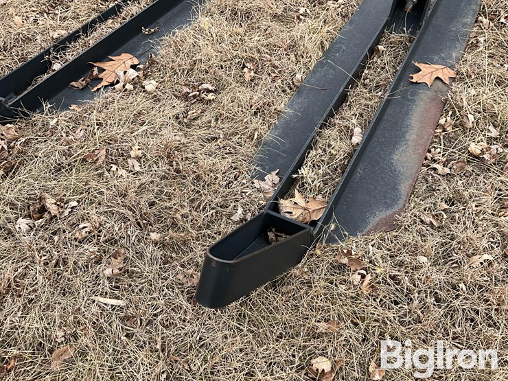 rocky-mountain-bale-sweep-skid-steer-attachment-image-16