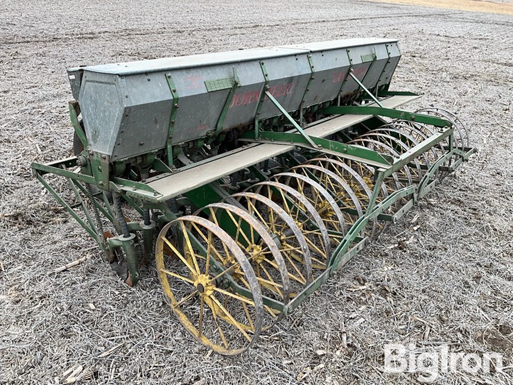 john-deere-10-image-7