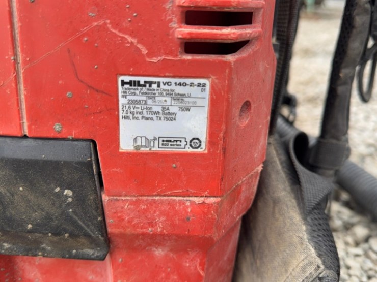 hilti-vc-140-2-22-backpack-sweeper-image-5