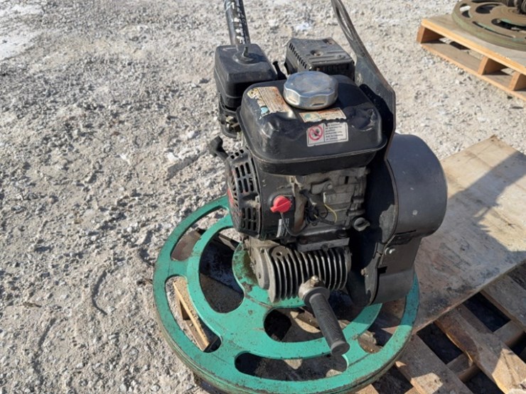 2'-power-trowel-with-honda-motor-image-3