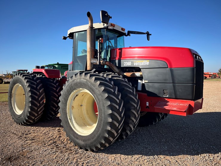 2004-versatile-2360-image-6