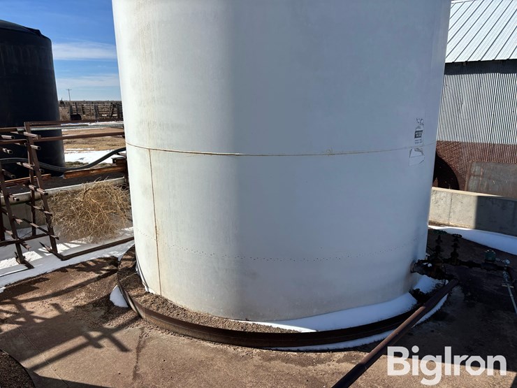 2004-&-2005-dti-12000-gal-fuel-storage-tanks-image-10