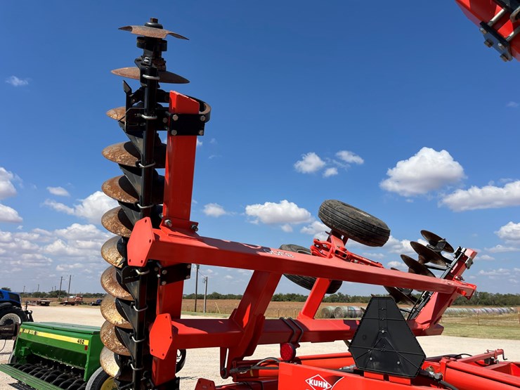 #t15524-•-2012-kuhn-krause-8300-disk-image-12