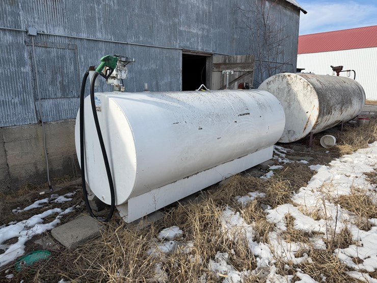 #1054-•-white-fuel-tank-image-2