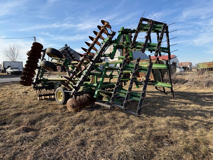 john-deere-630-image-6