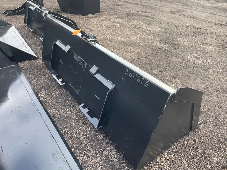 #2059-•-84"-skid-steer-snow-bucket-image-4
