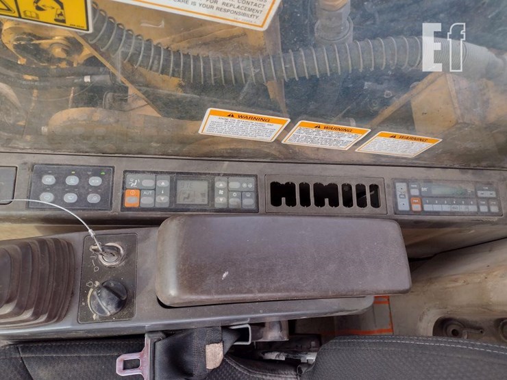 2004-caterpillar-315cl-image-9