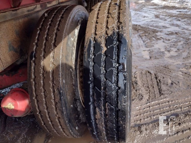 07-mack-cv713-granite-dump-truck^title^-image-34