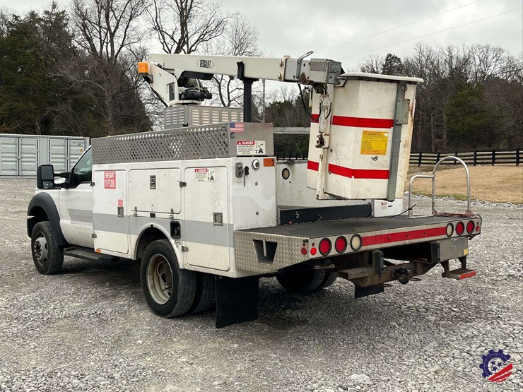 2013-ford-f450-image-24