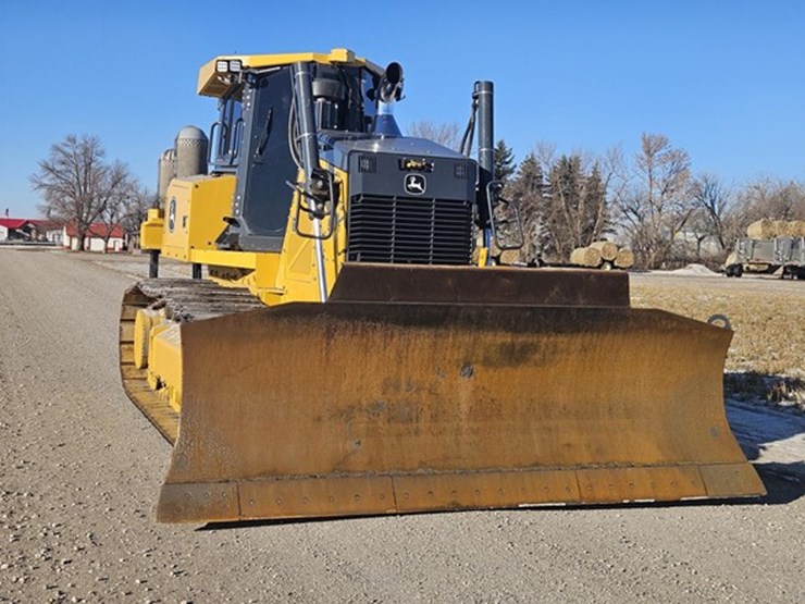 2020-deere-850l-wlt-image-10