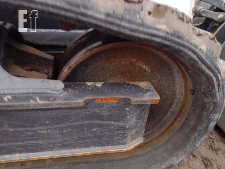 2022-bobcat-t595-image-25