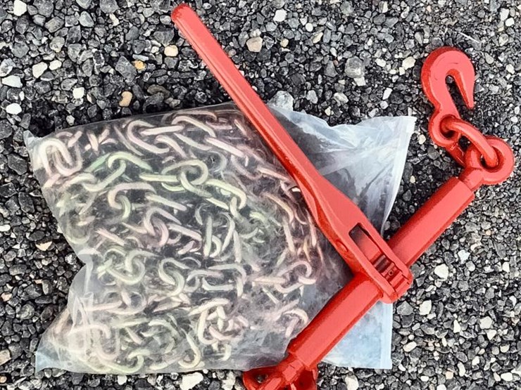 #91-•-ratchet-load-binder-with-zinc-plated-chain-image-1